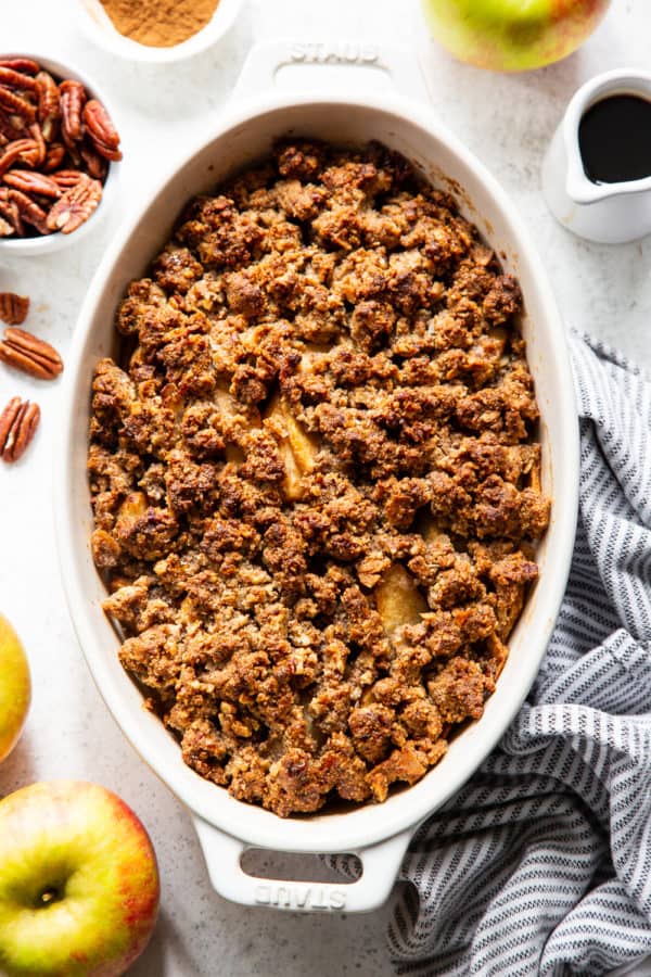 Paleo Maple Pecan Apple Crisp {vegan} 