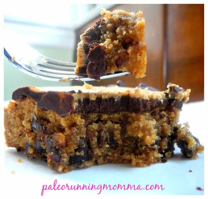 https://www.paleorunningmomma.com/wp-content/uploads/2015/10/Chocolate-Chip-Cookie-Cake-with-Chocolate-and-Cashew-Fudge-e1445525787270.jpg