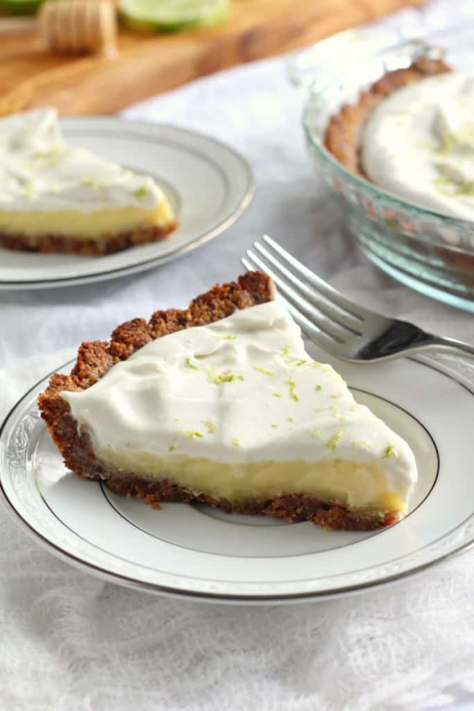 paleo-key-lime-pie-with-coconut-pecan-crust-paleo-running-momma