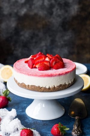 No-Bake Lemon Strawberry Paleo & Vegan Cheesecake {GF, DF} - The Paleo ...