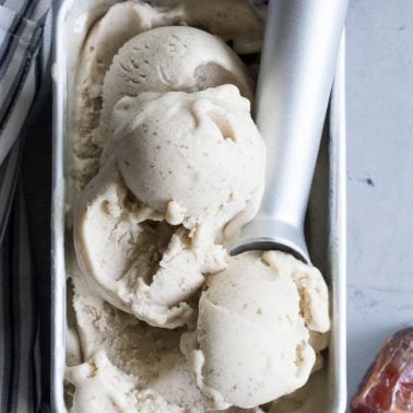 Homemade Vanilla Bean Ice Cream {Paleo & Vegan}