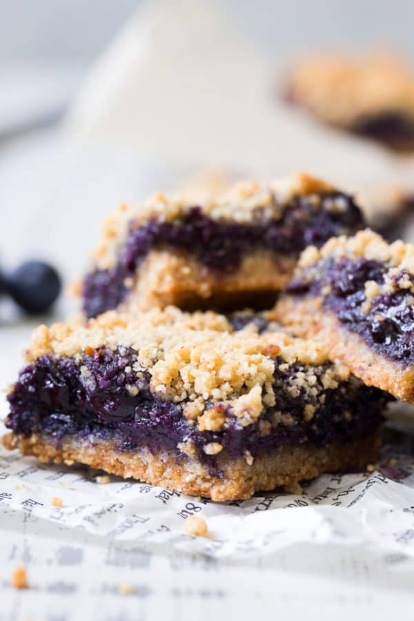 Blueberry Crumb Bars {Paleo, Vegan} - The Paleo Running Momma