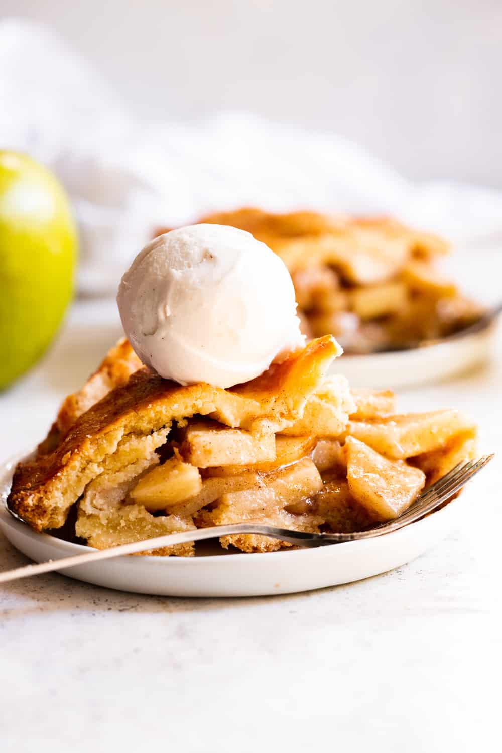 Welcome in the fall season with this simple apple pie inspired