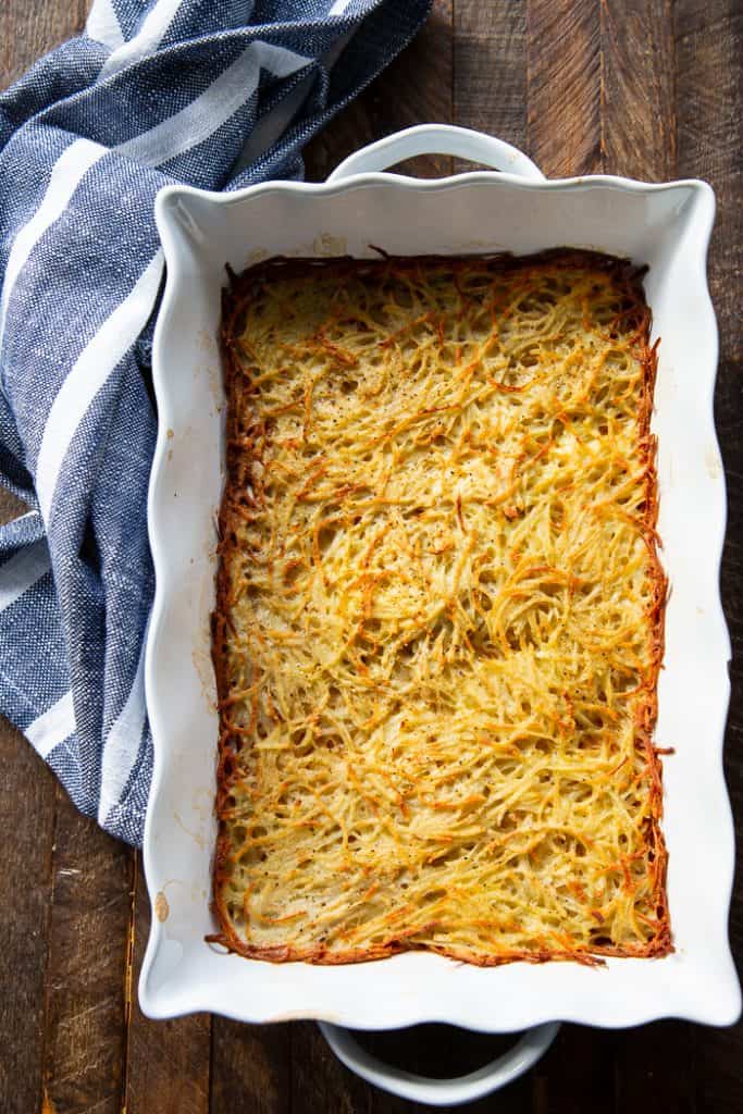 Loaded Breakfast Casserole With Hash Brown Crust {Paleo, Whole30}