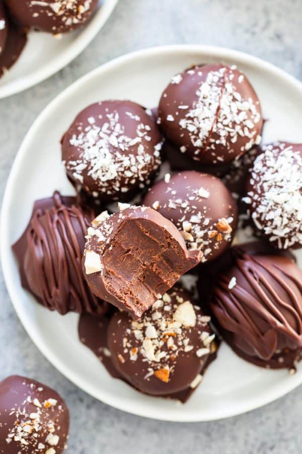 Double Chocolate Truffles {Paleo, Vegan} - The Paleo Running Momma