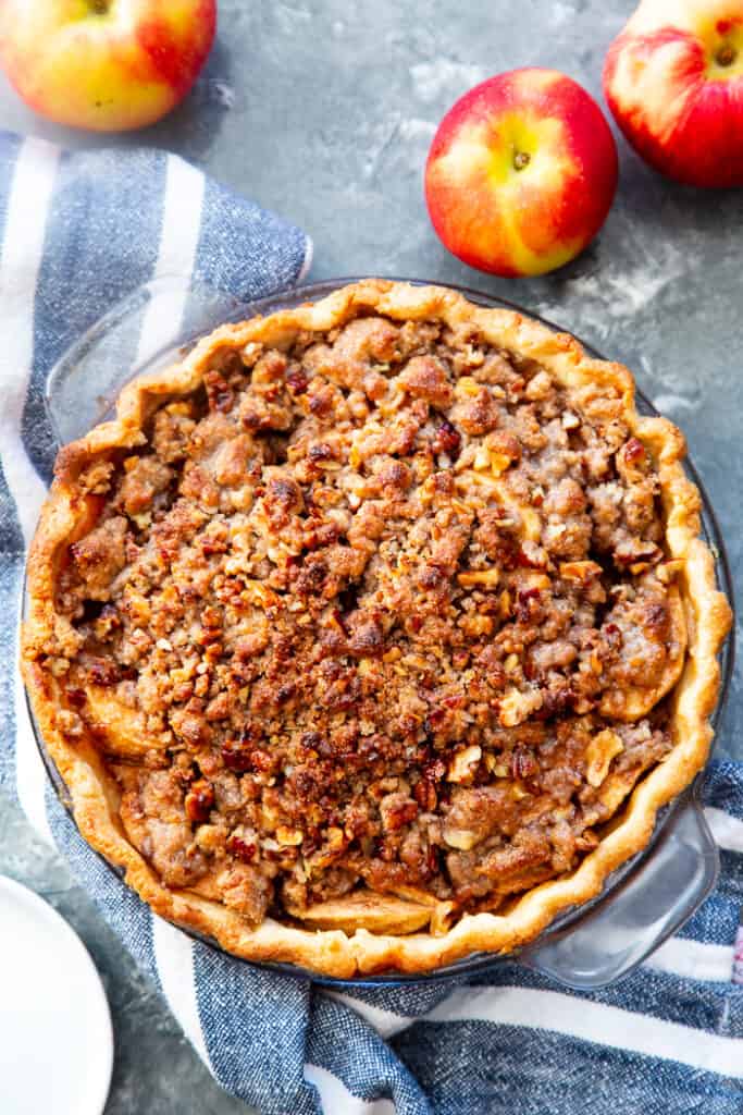 Apple Crumble Pie {Paleo, Gluten-Free} - The Paleo Running Momma