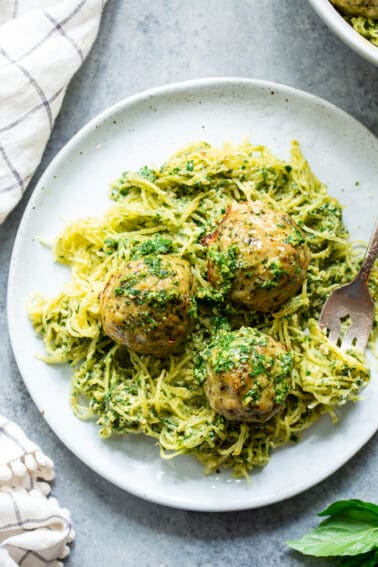 Paleo Pesto Chicken Meatballs {Whole30, Keto}