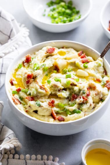 Roasted Garlic Mashed Cauliflower with Bacon {Paleo, Keto, Whole30}