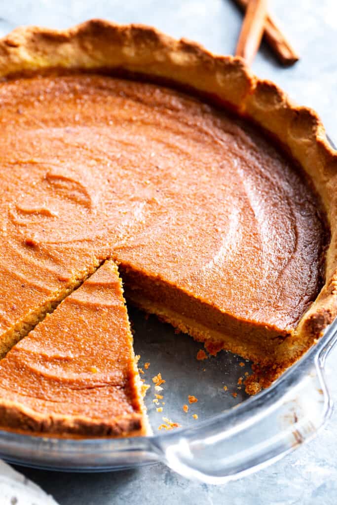 Paleo Sweet Potato Pie {Gluten-Free, DF Option}