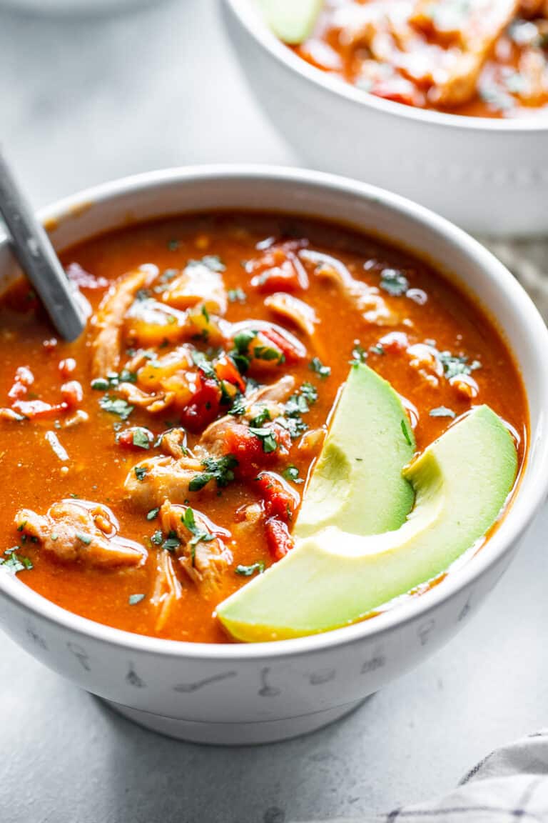 Chicken Enchilada Soup {Paleo, Whole30} - The Paleo Running Momma