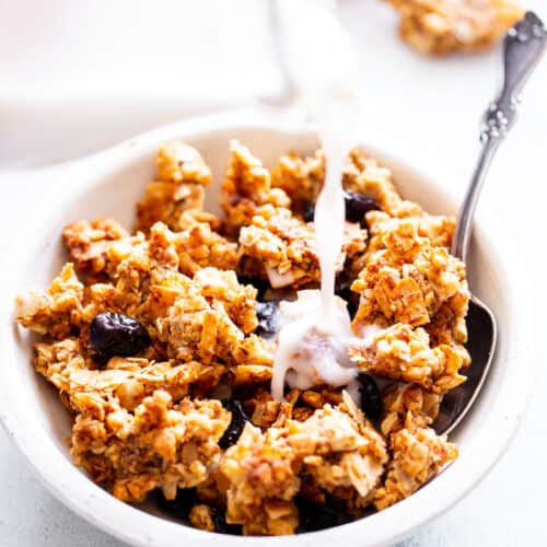 Cranberry Walnut Paleo Granola {No Added Sugar, Vegan}