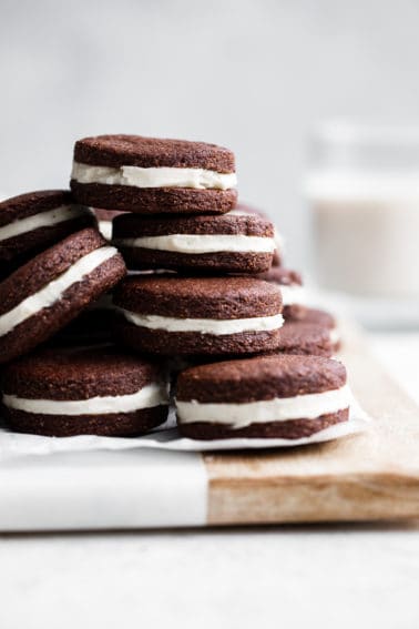 Paleo Homemade Oreos {Grain Free, Dairy Free}