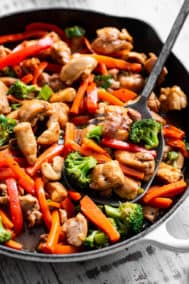 Teriyaki Chicken Stir Fry {Paleo, Whole30} - The Paleo Running Momma