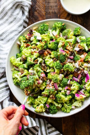 Classic Broccoli Salad {Paleo, Whole30} - The Paleo Running Momma