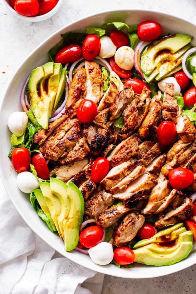 Grilled Chicken Caprese Salad {Paleo} - The Paleo Running Momma