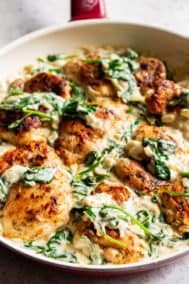 One Skillet Creamed Spinach Chicken {Whole30, Keto}