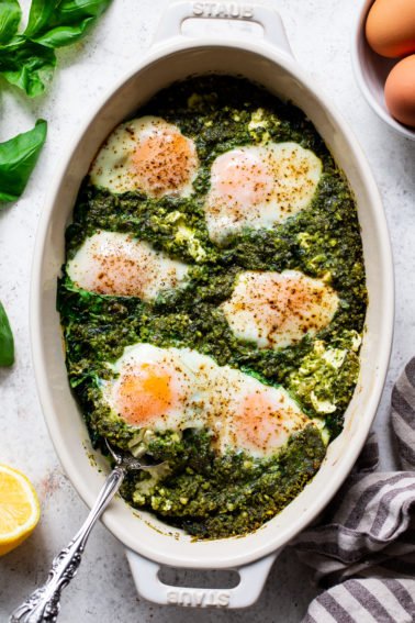 Pesto and Spinach Baked Eggs {Paleo, Whole30, Keto}