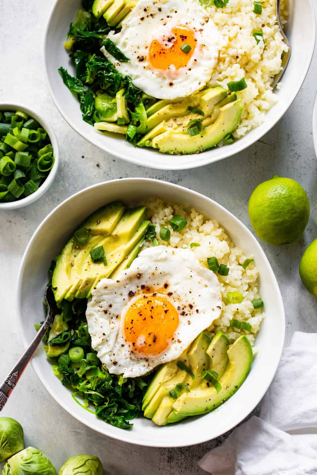 Easy Green Breakfast Bowls {Paleo, Whole30}